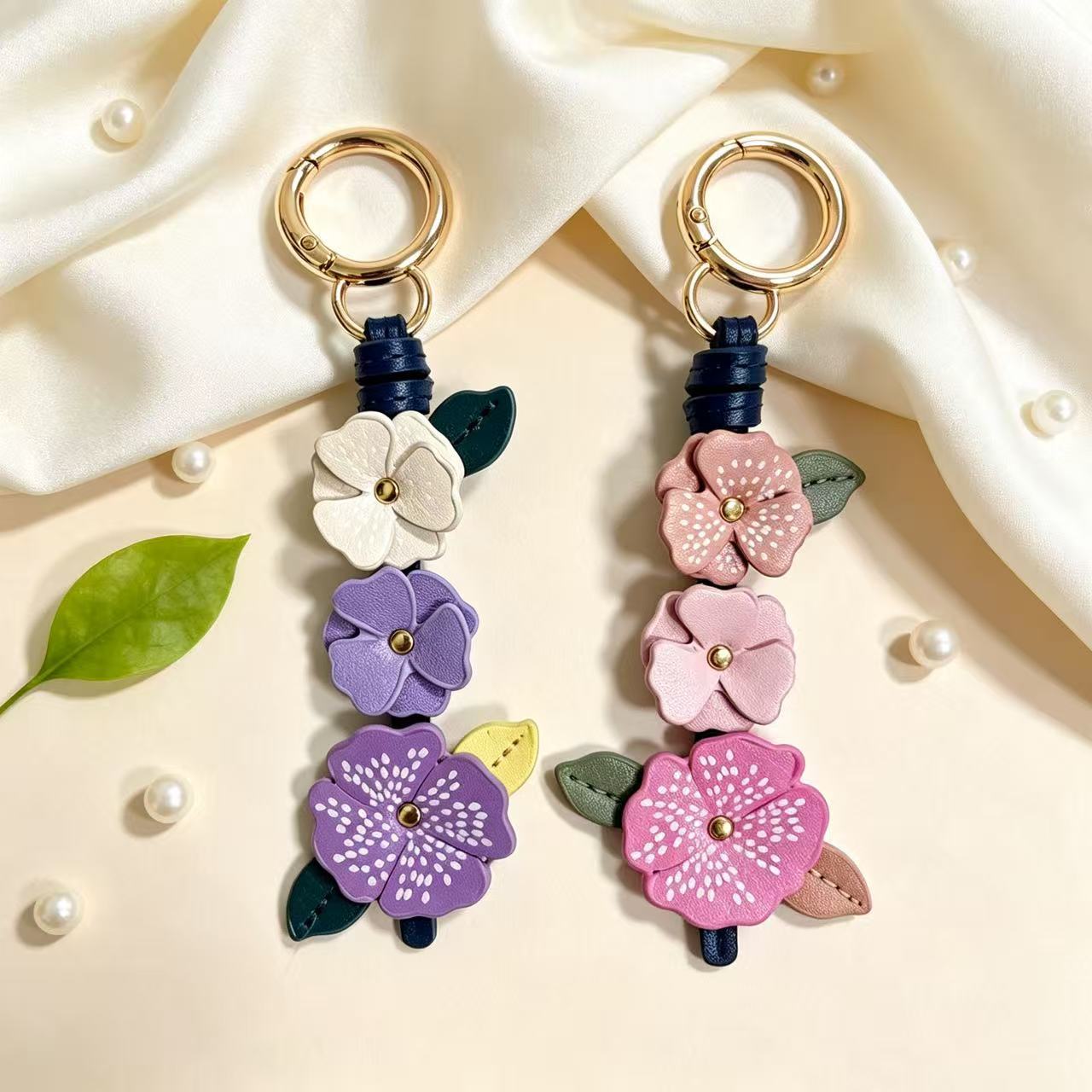 Natural Pink Flowers Key Chain With Sweet Style, Printed On Durable Pu Leather, Perfect Spring Accessory