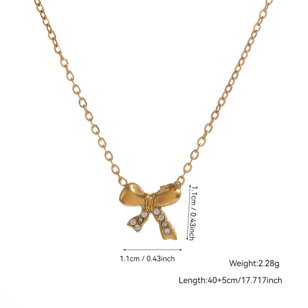 Elegant Heart Shape Necklace For Women With 304 Stainless Steel Pendant And Rhinestones On Cable Chain