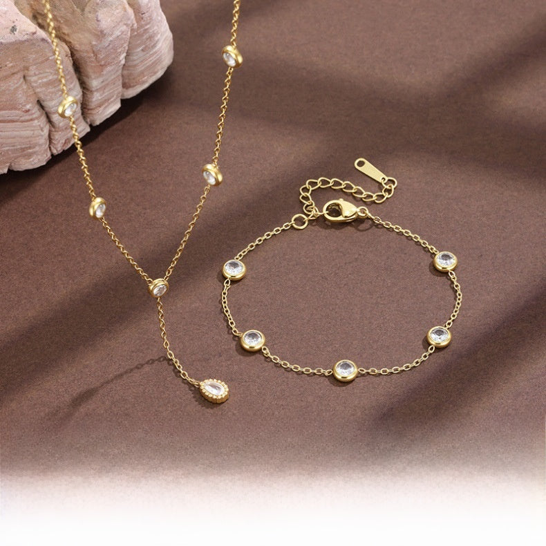 Round Waterproof Non Tarnish Titanium Steel Necklace With Rhinestones Pendant On Cable Chain For Women