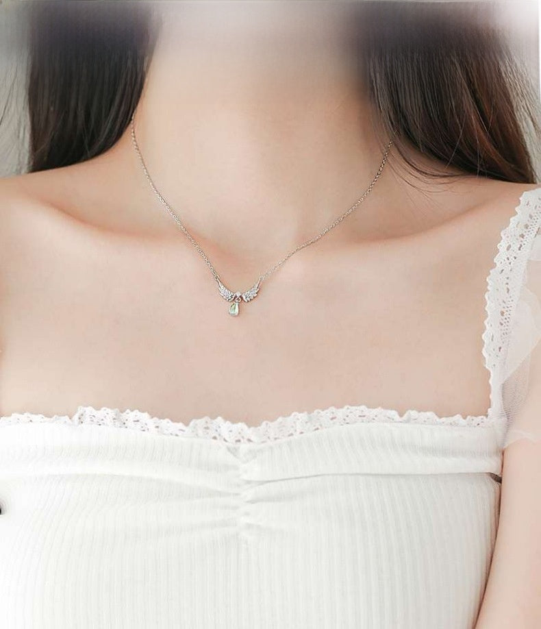 Wings Necklace For Women In S999 Silver Featuring A 925 Sterling Silver Cable Chain In Silver