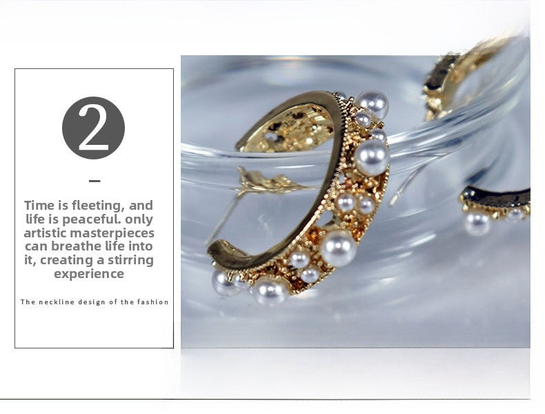 Geometric Stud Earrings For Women In Electroplated Alloy With Artificial Gemstones