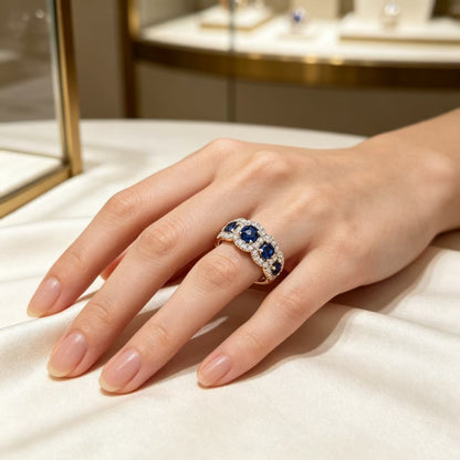 Luxurious Tulips Copper Ring For Women With Zircon Inlay In Gold