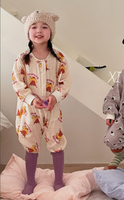 Dancing Bear (length of Clothing +2cm)