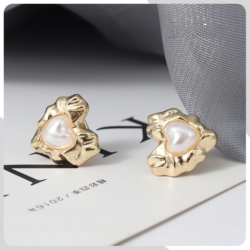 Retro Heart Shape Stud Earrings For Women With Baroque Pearl Inlay, Alloy Material, Electroplated Finish, And 925 Sterling Silver Posts