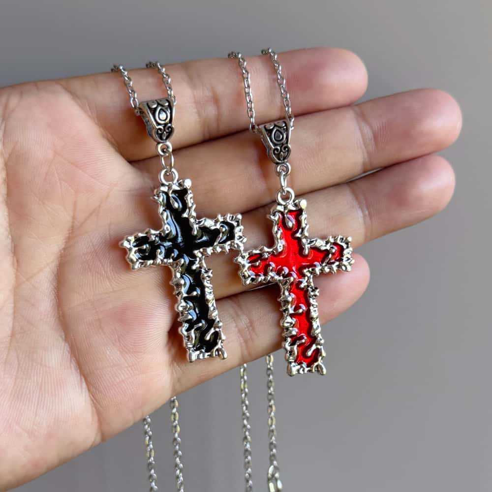 Cross Pendant Necklace In Zinc Alloy With Electroplated Gold Plating, Featuring Punk Style For Unisex