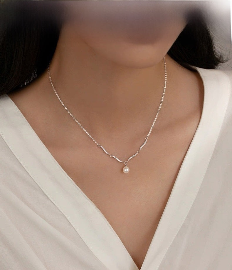 Silver Pearl Necklace For Women In 925 Sterling Silver With Electroplated Finish And Cable Chain