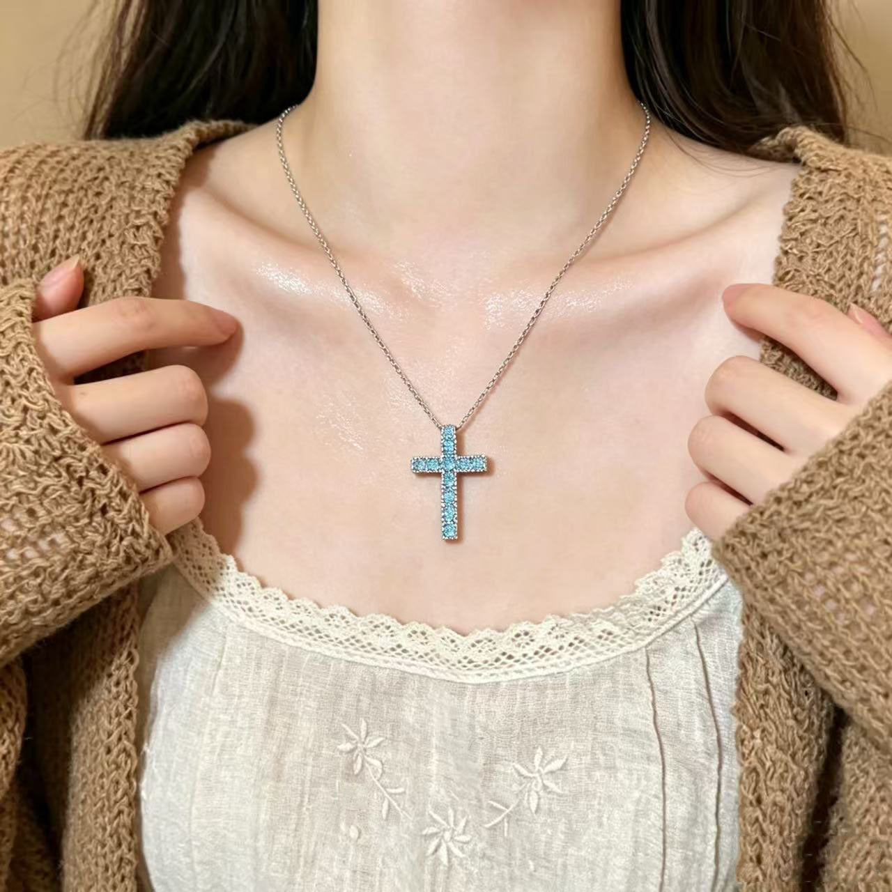 Cross Pendant Necklace For Women In Copper With Electroplated Gold Plating And Zircon Inlay