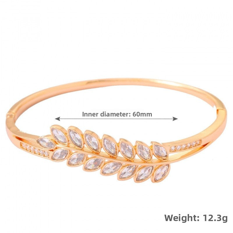 Women’s Electroplated Copper Bangle With Grain Pattern And Rhinestone Inlay