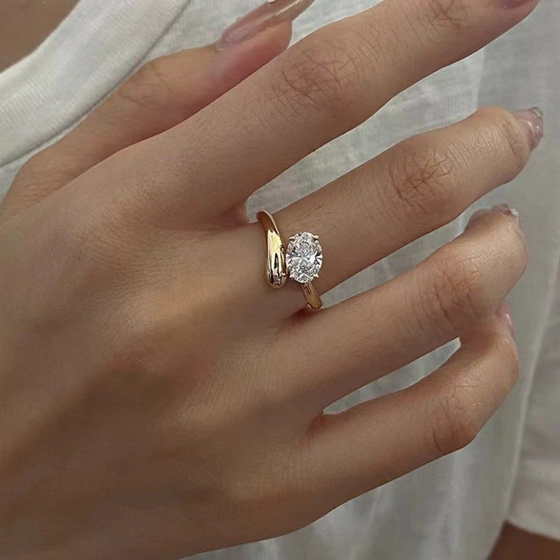 Oval Copper Ring For Women With Gold Electroplated Finish, Elegant And Stylish Jewelry