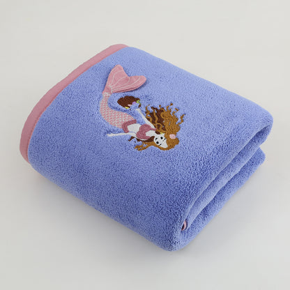 Soft And Absorbent Towels For Everyday Use, Available In Multiple Colors And Sizes