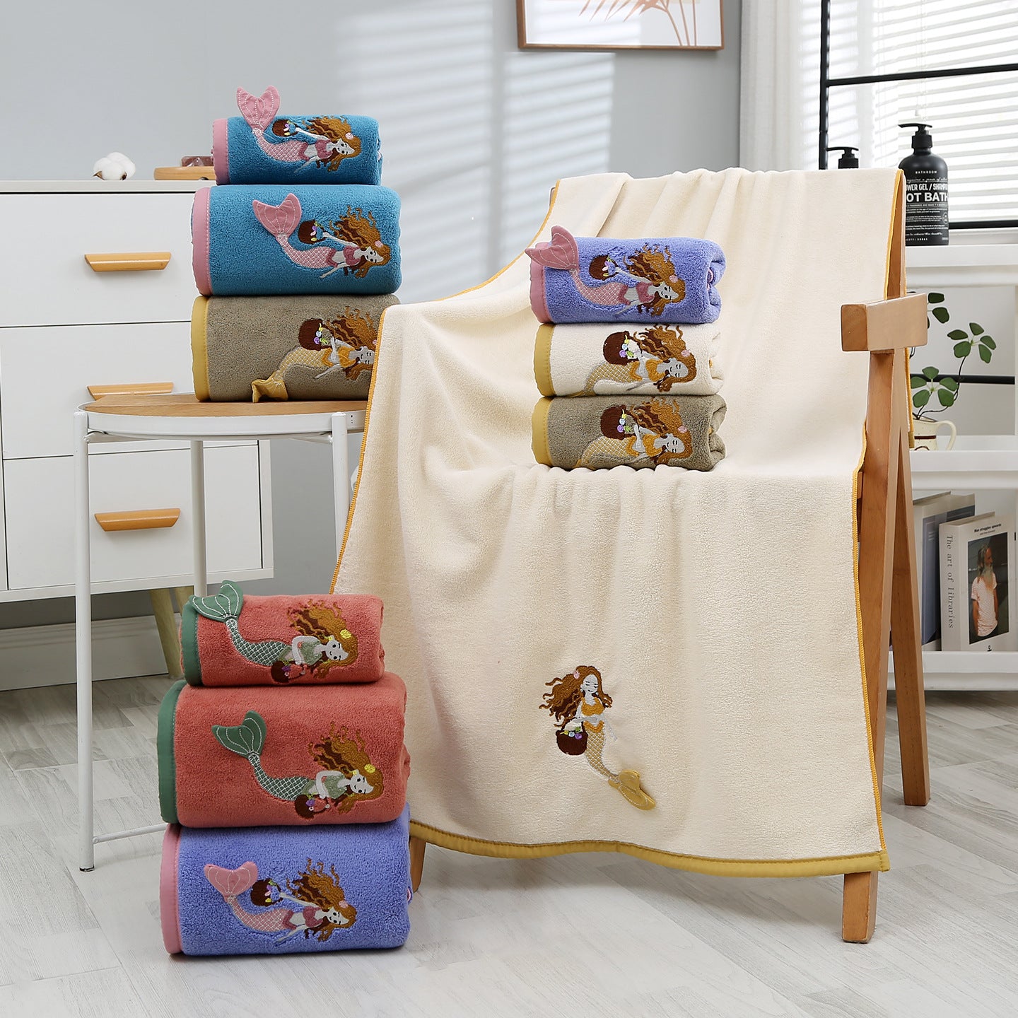 Soft And Absorbent Towels For Everyday Use, Available In Multiple Colors And Sizes