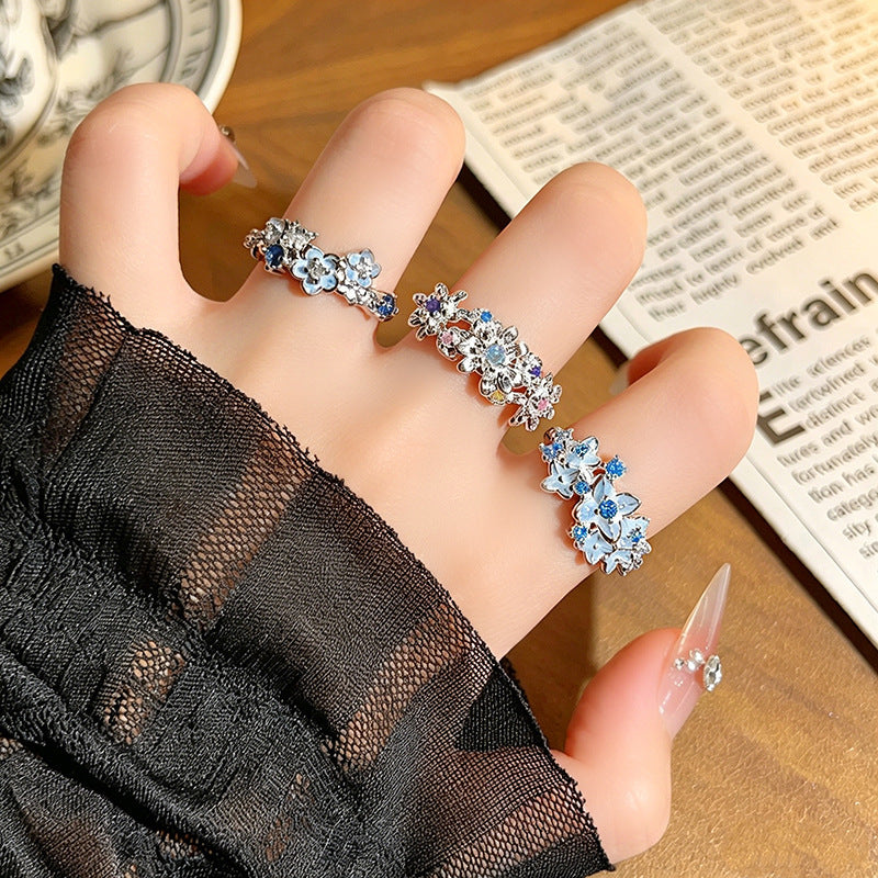 Women’s Open Copper Ring With Flower Pattern And Zircon Inlay In Light Blue