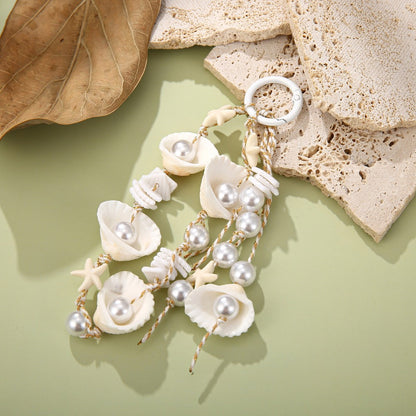 Knitted Shell Bag Pendant In Colour Featuring Vacation Style
