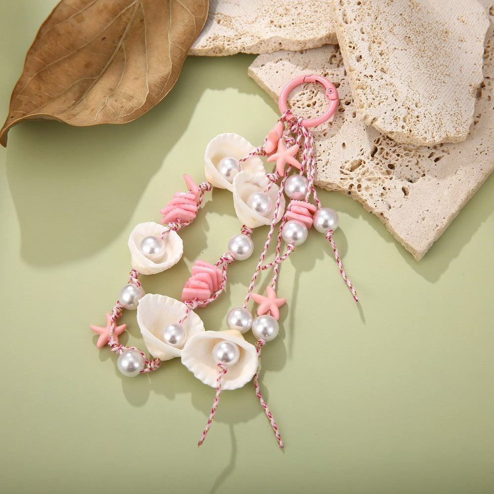 Knitted Shell Bag Pendant In Colour Featuring Vacation Style