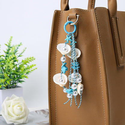 Knitted Shell Bag Pendant In Colour Featuring Vacation Style