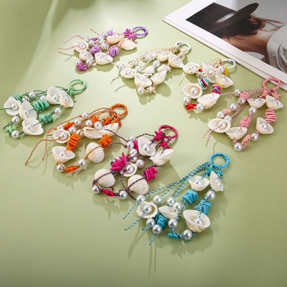 Knitted Shell Bag Pendant In Colour Featuring Vacation Style