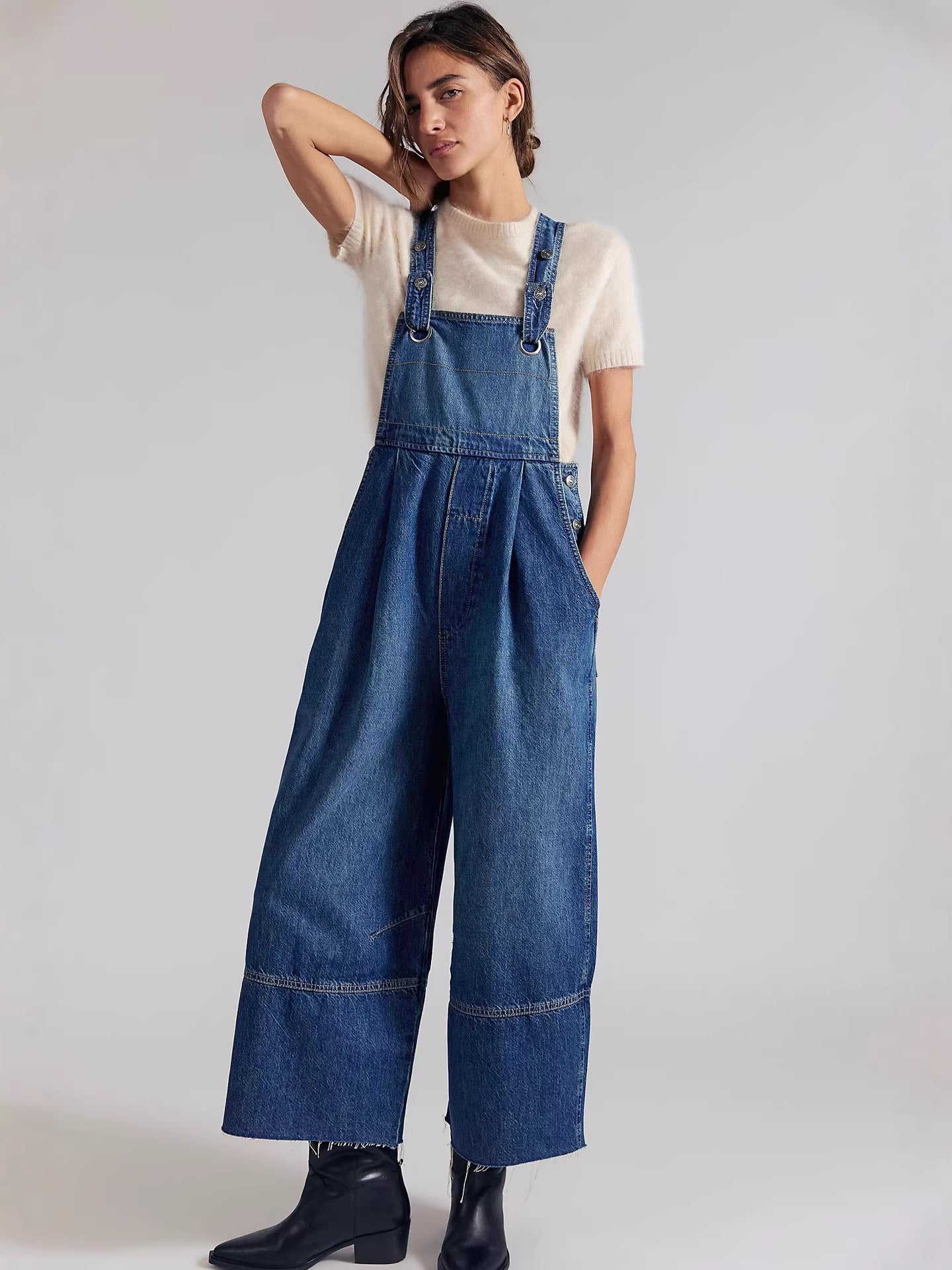 Women's Inelastic Denim Cotton Dungarees Full Length Casual Jeans With Washed Finish For Spring