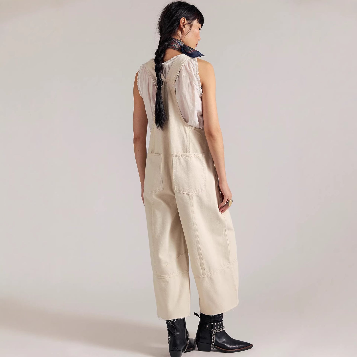Women's Inelastic Denim Cotton Dungarees Full Length Casual Jeans With Washed Finish For Spring