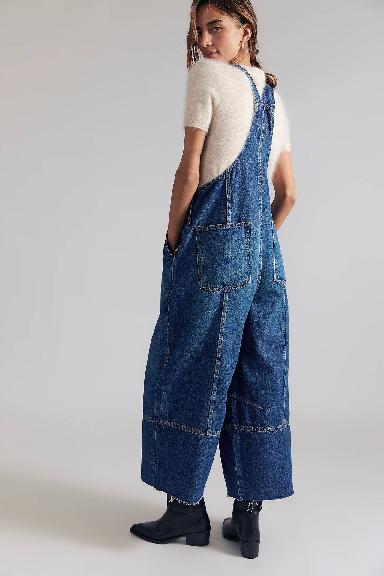 Women's Inelastic Denim Cotton Dungarees Full Length Casual Jeans With Washed Finish For Spring
