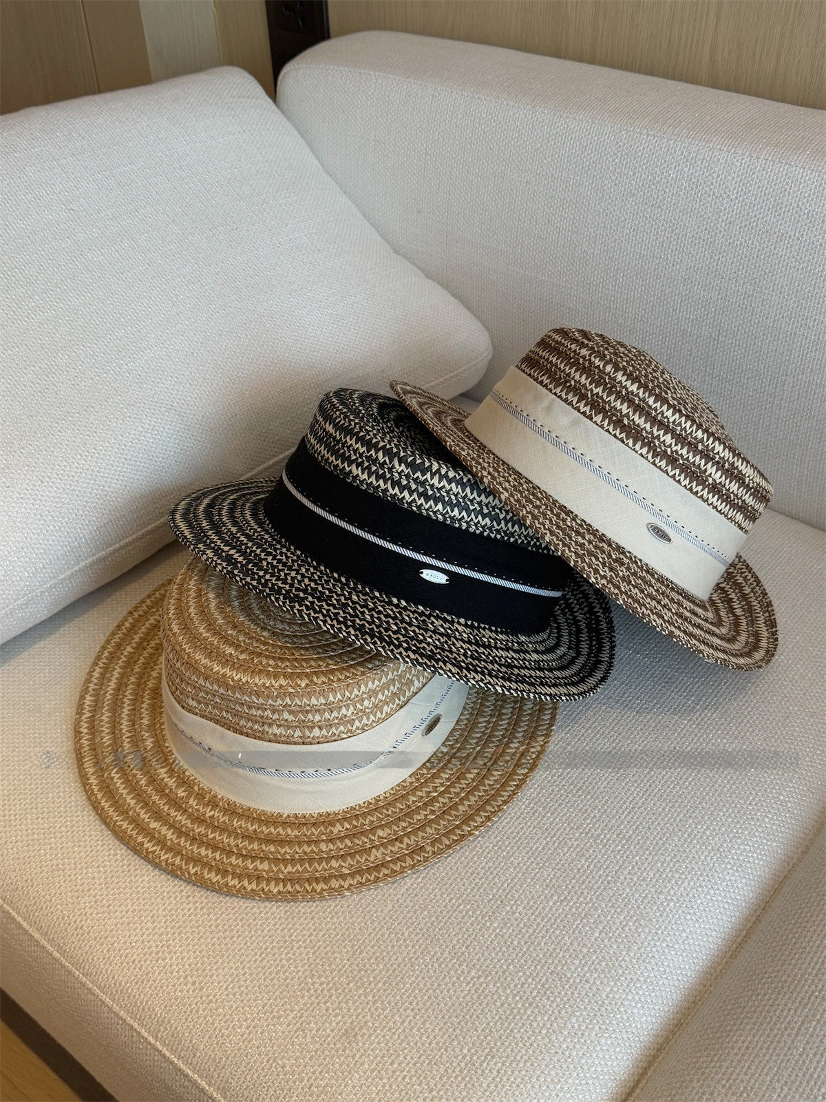 French Style Women’s Stripe Straw Hat With Short Brim, Featuring UV Protection And Braid Craftsmanship