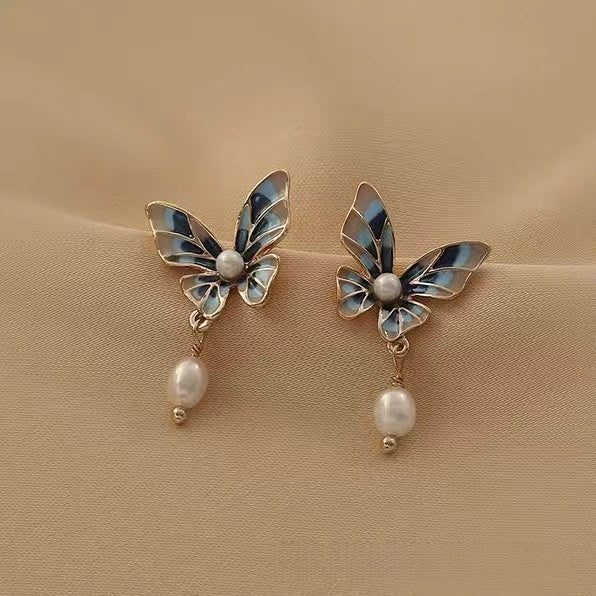 Retro Butterfly Earrings For Women With 925 Sterling Silver Studs Featuring Enamel Craftsmanship