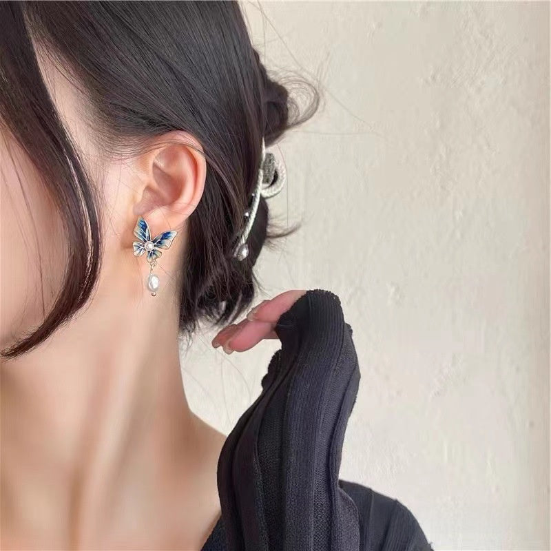 Retro Butterfly Earrings For Women With 925 Sterling Silver Studs Featuring Enamel Craftsmanship