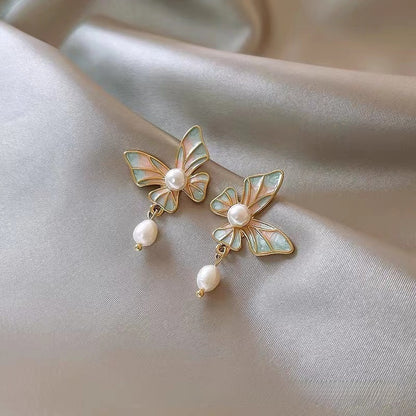 Retro Butterfly Earrings For Women With 925 Sterling Silver Studs Featuring Enamel Craftsmanship