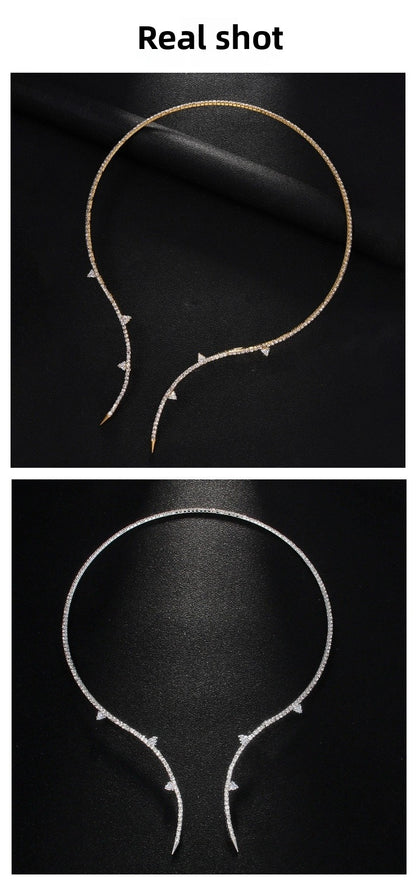Gold Electroplated Rhinestones Choker Necklace For Women Featuring Elegant Printing Design