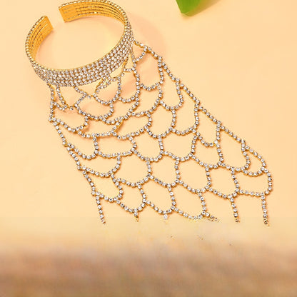 Exaggerated Silver Alloy Grid Bracelet For Women With Rhinestone Inlay