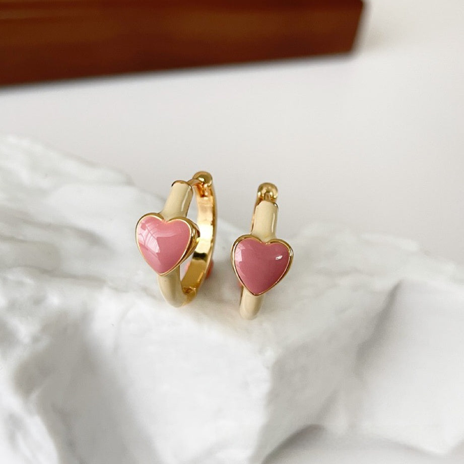 Elegant Heart Shape Stud Earrings In Red Featuring Copper Ear Pins With Asymmetrical Design
