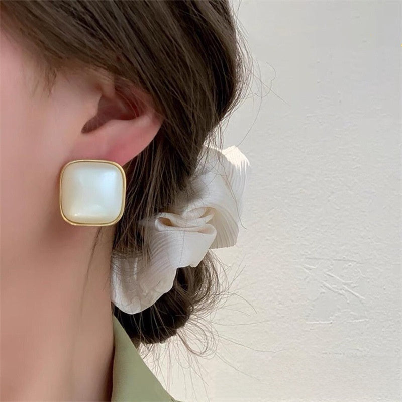 Geometric Stud Earrings For Unisex Featuring 925 Sterling Silver Ear Pins In Retro Style Alloy Design