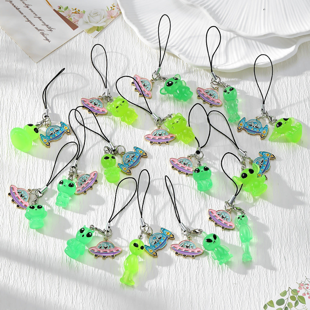 Handmade UFO Key Chain In Resin Featuring A Cute Style, Perfect For Hanging Decorations
