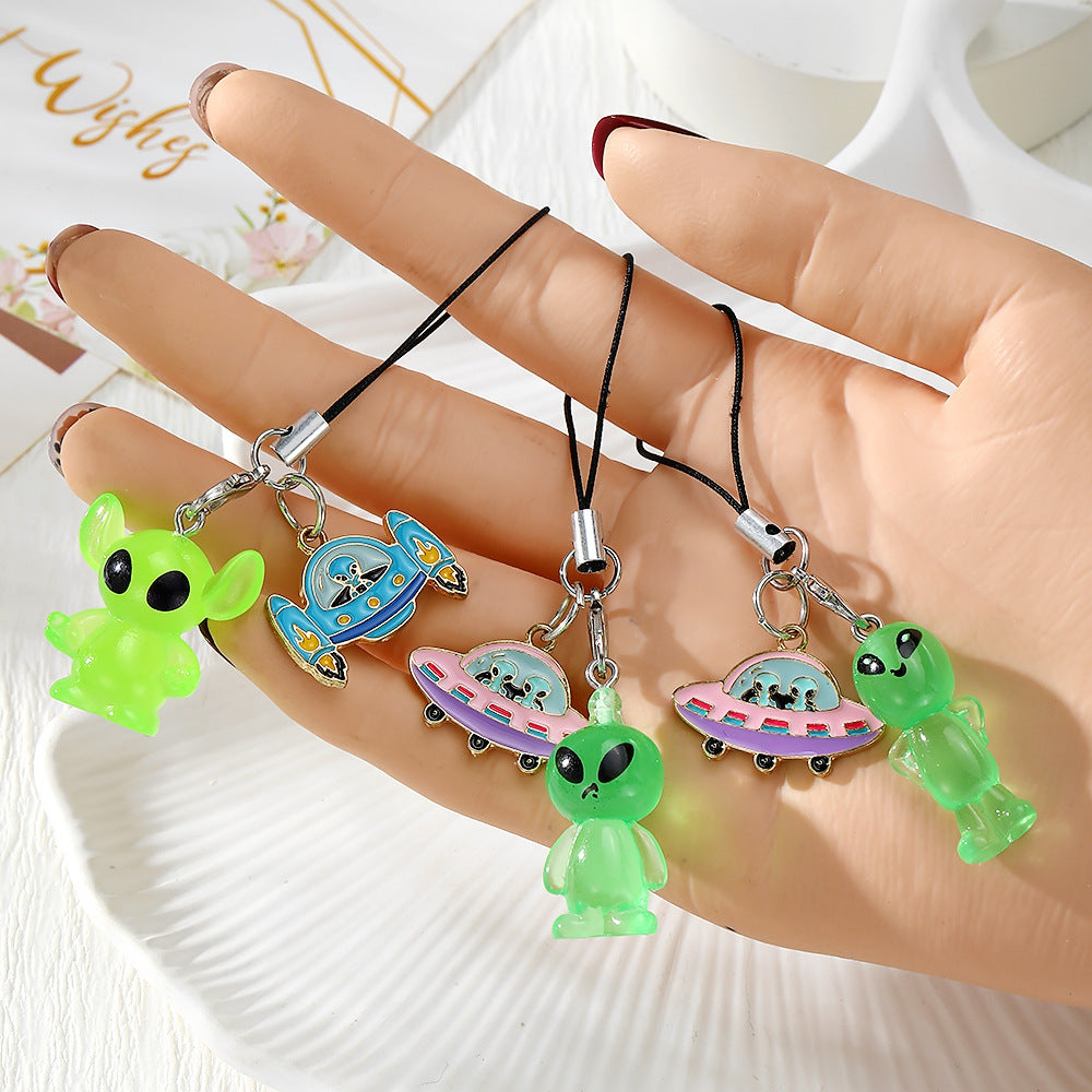 Handmade UFO Key Chain In Resin Featuring A Cute Style, Perfect For Hanging Decorations