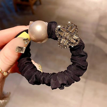 Simple Style Solid Color Scrunchie Hair Accessory In Dyed Black Featuring Durable Alloy Material