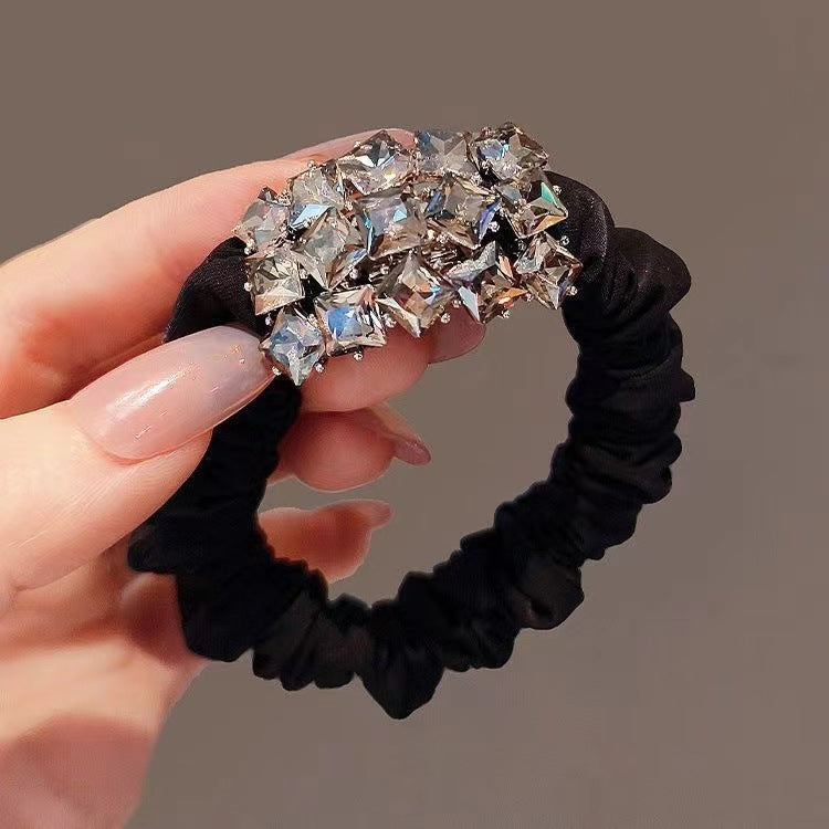 Simple Style Solid Color Scrunchie Hair Accessory In Dyed Black Featuring Durable Alloy Material