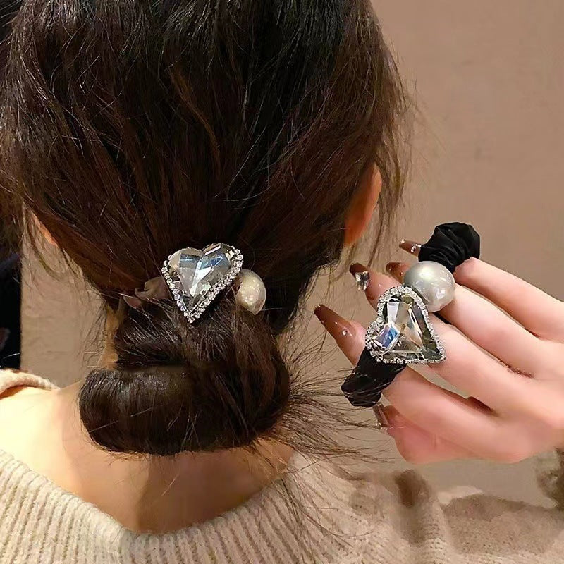 Simple Style Solid Color Scrunchie Hair Accessory In Dyed Black Featuring Durable Alloy Material