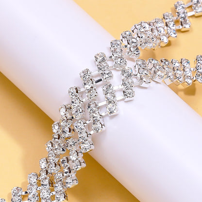 Women’s Simple Style Jewelry Set Featuring Rhombus Pattern With Rhinestones And Box Chain