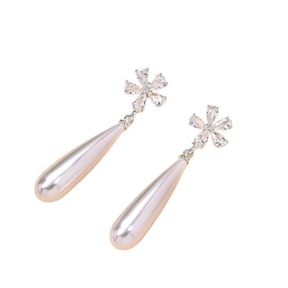 Petal Stud Earrings For Women In Silver Featuring Imitation Pearl And Zircon With Basic Style
