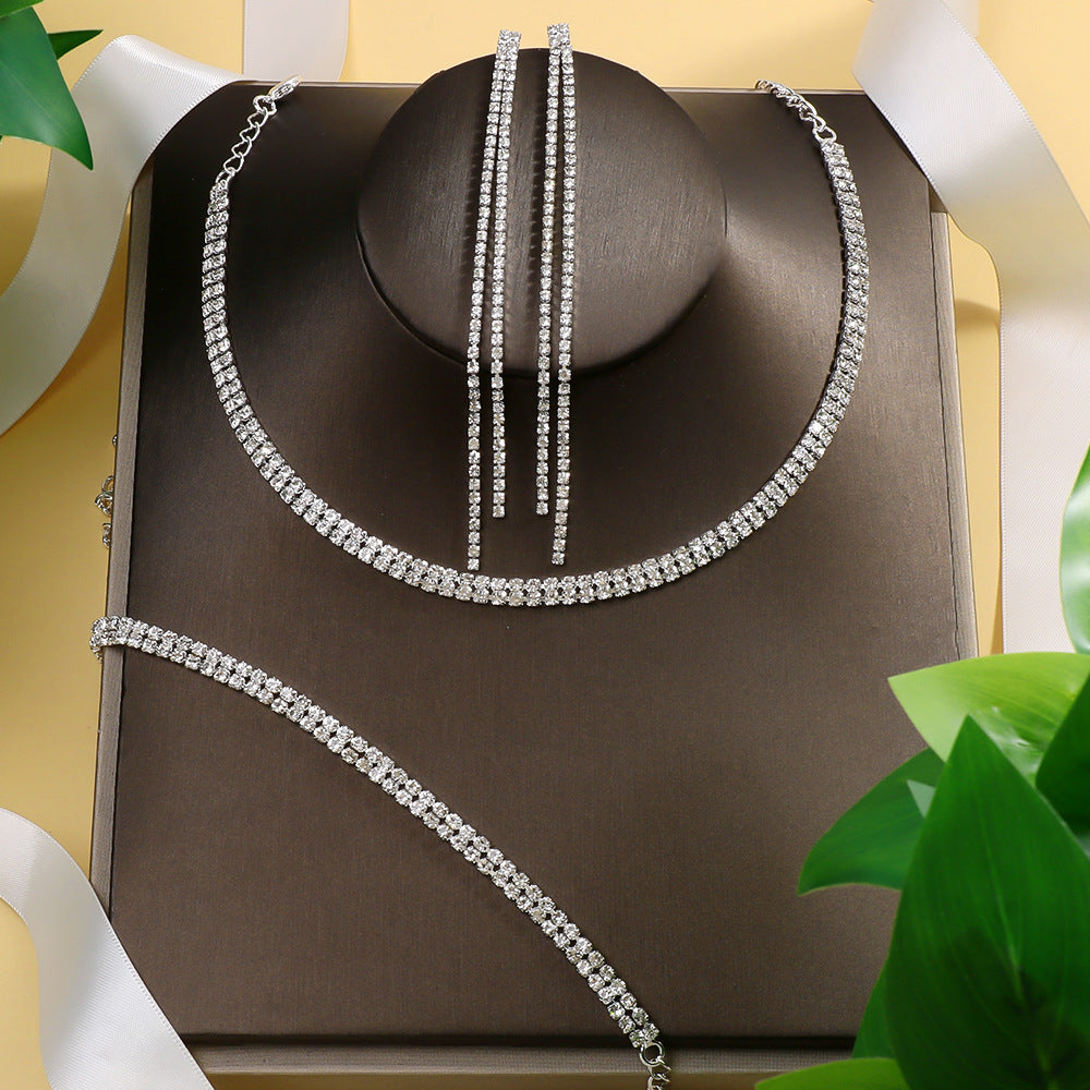 Geometric Rhinestones Necklace For Women With Electroplated Finish And Box Chain Jewelry Set