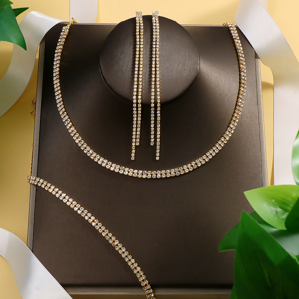 Geometric Rhinestones Necklace For Women With Electroplated Finish And Box Chain Jewelry Set