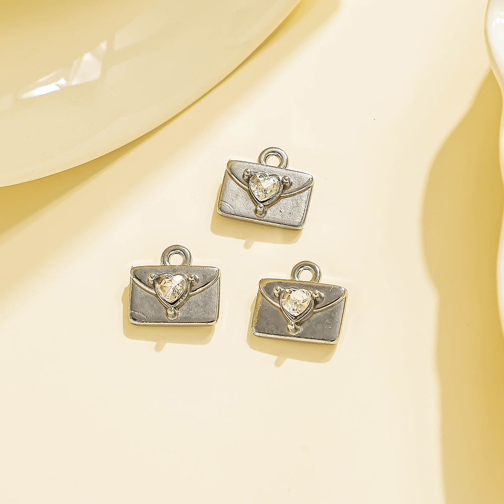 Snowflake Pendant In 304 Stainless Steel With Rhinestone Inlay, Electroplated Finish, Retro Style Jewelry Accessory
