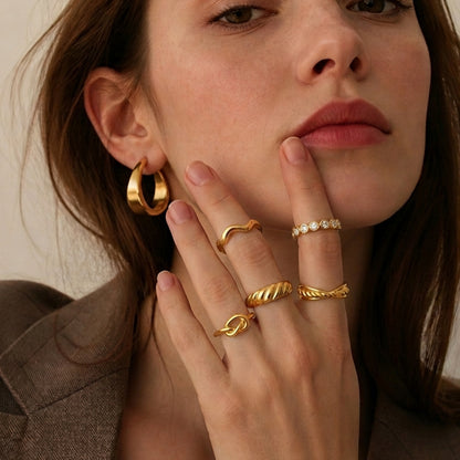 Geometric Electroplated Rings For Women In 304 Stainless Steel With 18K Real Gold PVD Coating And Zircon Inlay