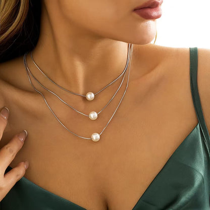 Vintage Style Gold Pearl Beaded Necklace For Women With Alloy Snake Chain