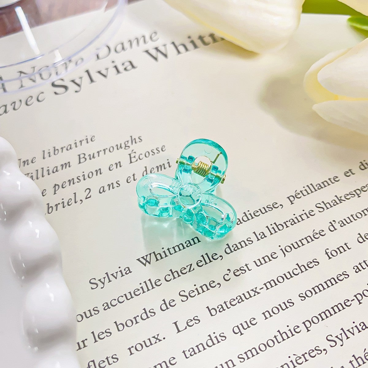 Modern Style Quadrilateral Hairpin For Women, Made Of Durable Plastic
