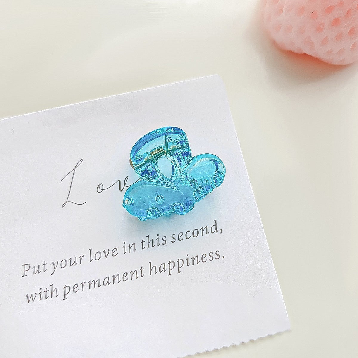 Modern Style Quadrilateral Hairpin For Women, Made Of Durable Plastic
