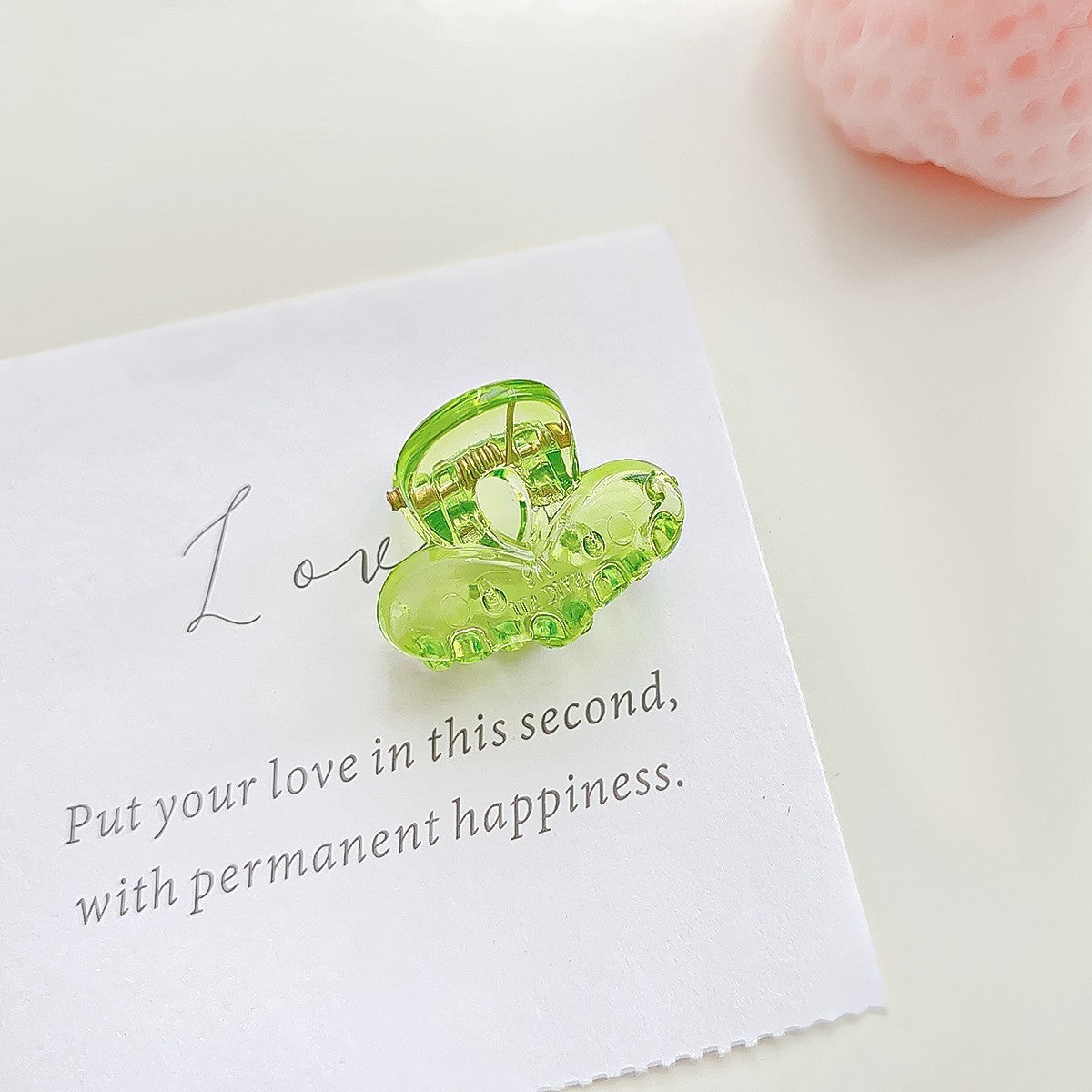 Modern Style Quadrilateral Hairpin For Women, Made Of Durable Plastic