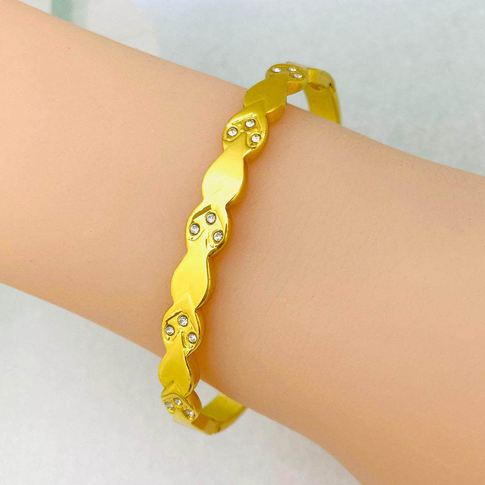 Geometric Electroplated Bangle For Women In 304 Stainless Steel With 18K Real Gold Plated PVD Coating And Rhinestone Inlay