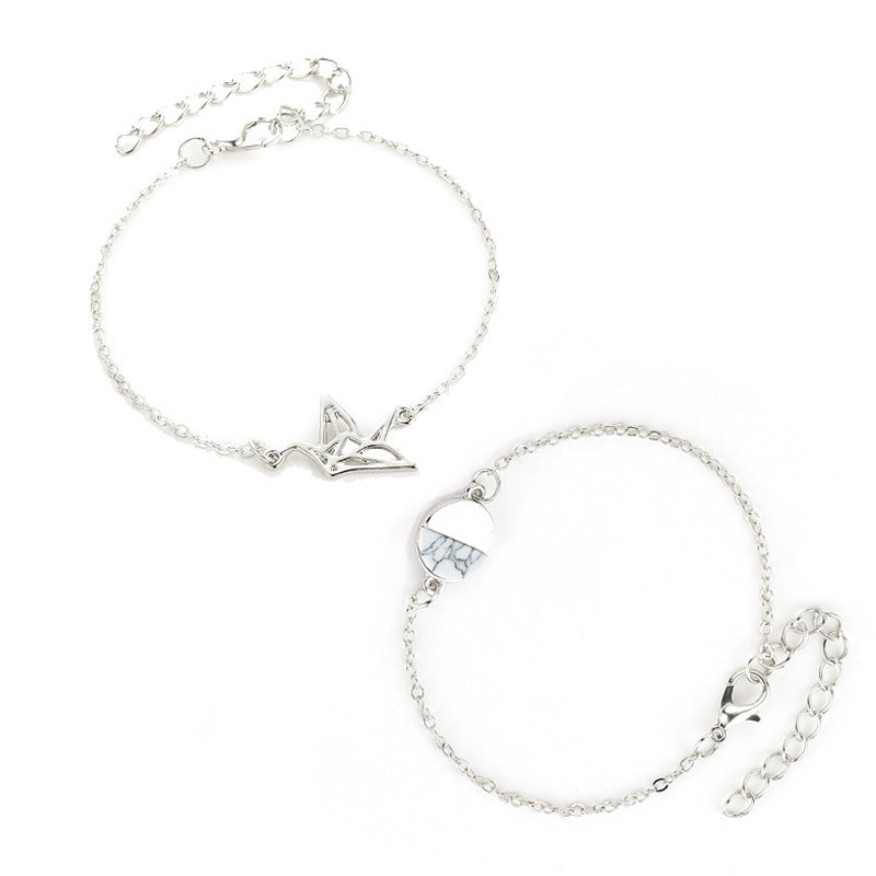 Three-dimensional Geometric Gold Zinc Alloy Bracelet With Electroplated Finish, Stylish Couple Jewelry