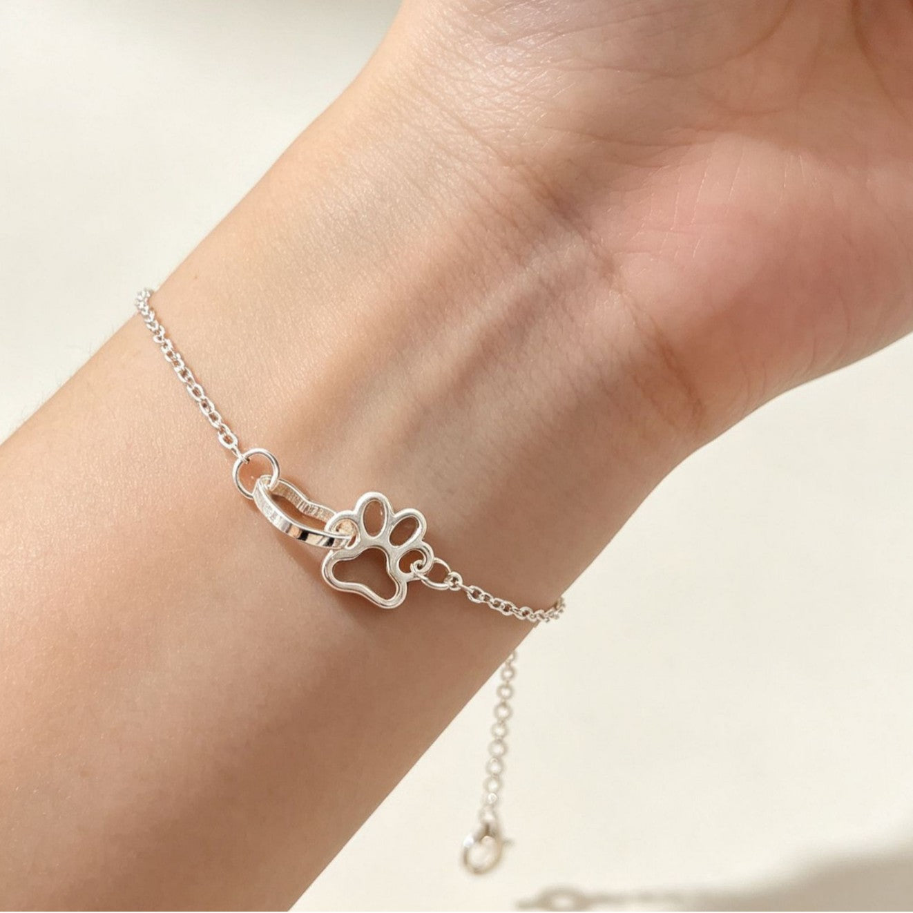 Heart Shape Gold Bracelet For Women, Electroplated Zinc Alloy Jewelry