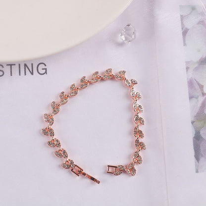 Simple Style Leaf Bracelet For Women In Rose Gold Featuring Alloy Chain With Rhinestone Inlay